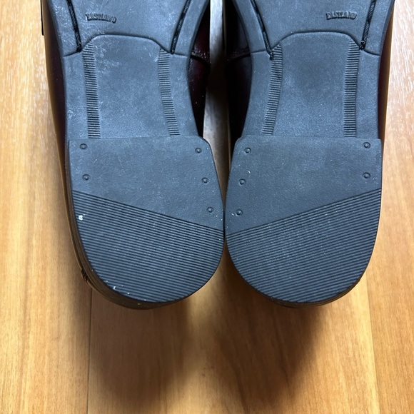 Eastland Women's Dark Brown Leather Moccasins Size 7W - Picture 7 of 16